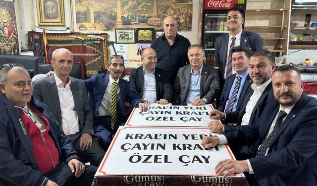 Bayburt’ta YENİ Parti’den dikkat çeken mesaj: “Şen olasın”