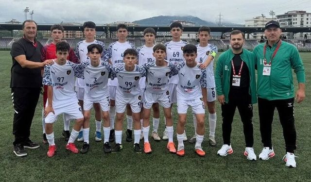 Bayburt Kalegücüspor Akademi'den Çifte Zirve: U14 ve U15 Liderliğe Yerleşti