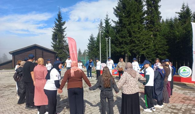 Trabzon’da Özel Gereksinimli Gençler İçin Anlamlı Kamp