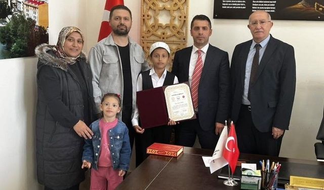 7. Sınıf Öğrencisi 154'üncü Hafız Oldu!