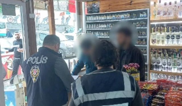 Artvin'de okul çevrelerinde tütün denetimi