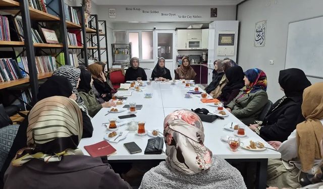 Bayburt'ta kadınlara yönelik dini programlar sürüyor