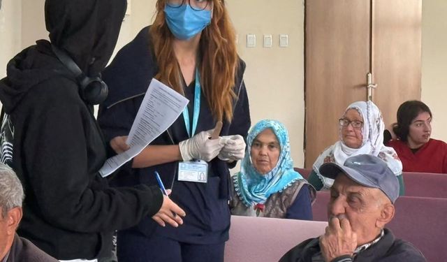 Huzurevi sakinlerine ağız ve diş sağlığı taraması