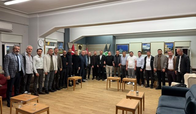 Sakarya'da Trabzonlu İş İnsanlarından Yeni Hamle: 40 Üyeyle İlk Adım Atıldı!