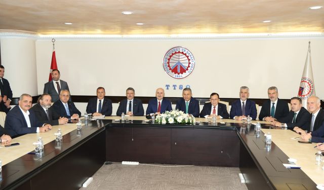 Ahmet Metin Genç’ten Trabzon İçin Ortak Akıl Mesajı