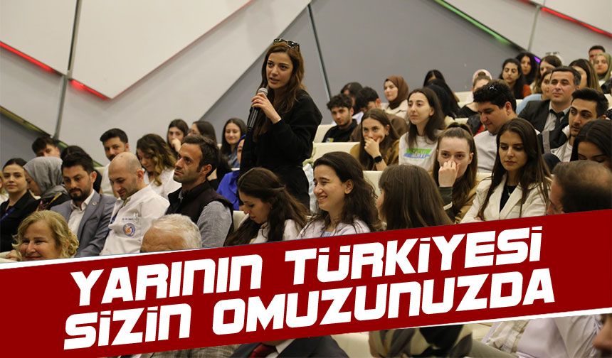 Trabzon Valisi Aziz Yıldırım, Avrasya Üniversitesi Öğrencileriyle Buluştu