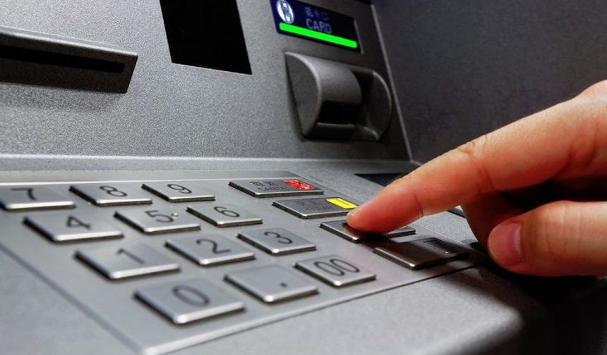 ATM'lerde görülmemiş olay: Bu paralar artık alınamayacak