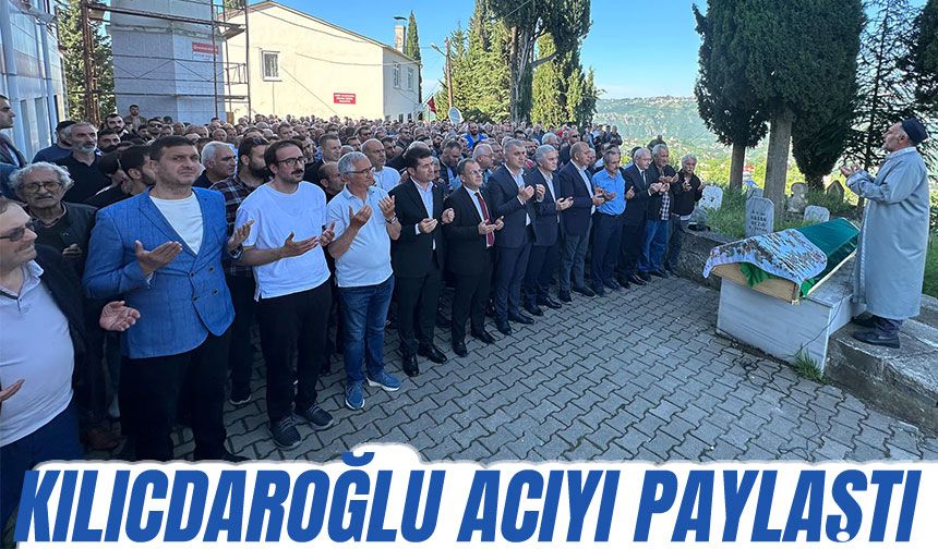 Kemal Kılıçdaroğlu, Trabzon'da Cenaze Törenine Katıldı