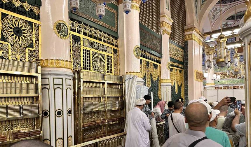 Hacılar Ravda-ı Mutahhara’ya koştular
