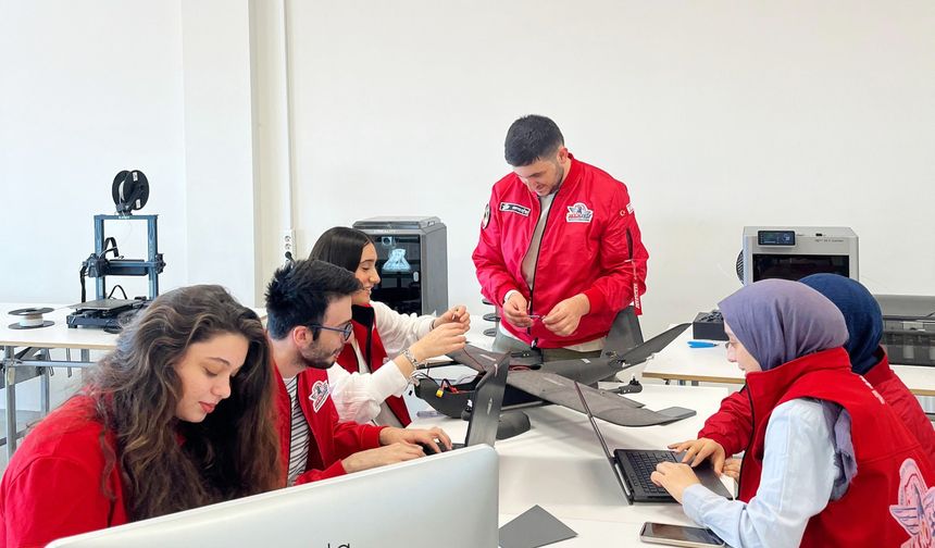 Rize'de Teknoloji Devrimi: RTEÜ Atölyesi TÜBİTAK'tan 30 Milyon TL Destekle Yola Çıktı
