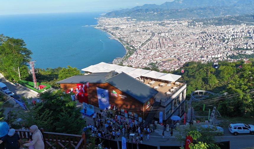 Ordu’da Dağ Kızağı ve Sosyal Tesisleri Hizmete Açıldı