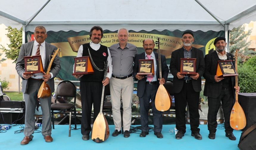 Bayburt’ta Yerel Ozanlar Konseri ve Aşıklar Şöleni Coşkusu