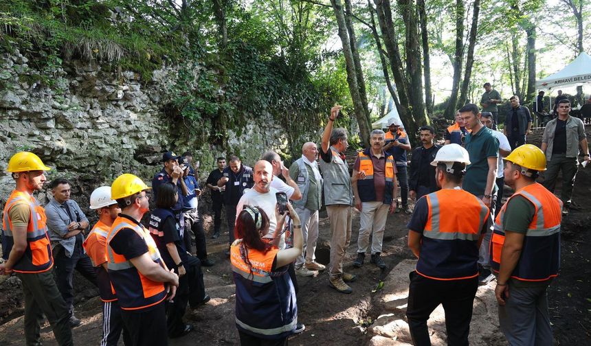 Artvin'de Arkeolojik Kazı Çalışmasına Yerinde İnceleme