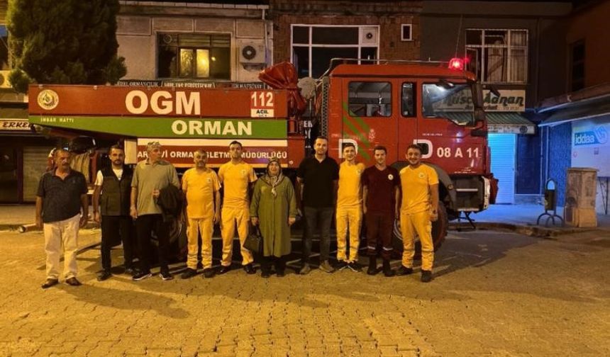 Bursa’daki Orman Yangınına Artvin’den Destek Ekipleri Yola Çıktı