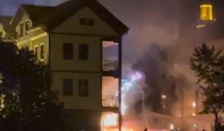 Gece Yarısı Otelde Yangın Paniği! Facia Önlendi...