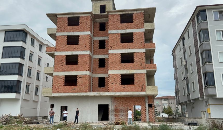 Kayıp Büşra'nın Cansız Bedeni İnşaatta Bulundu!