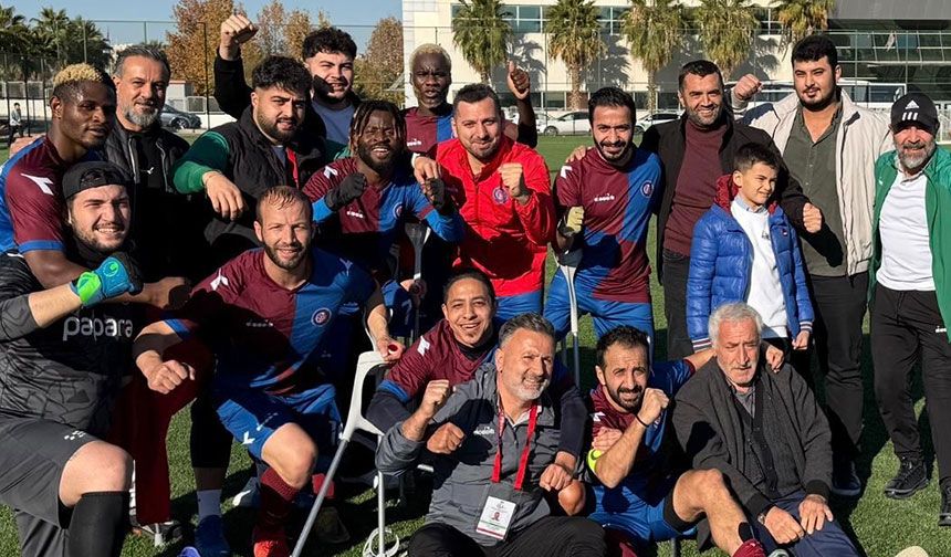 Büyükşehir Ampute Zirve Yürüyüşünü Sürdürüyor