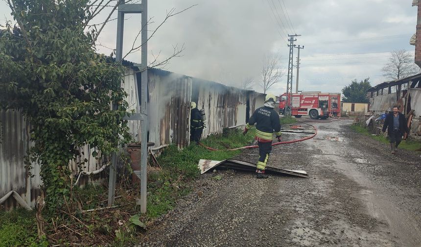 Şantiye deposunda yangın