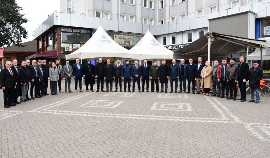 Terme'de bayramlaşma töreni düzenlendi