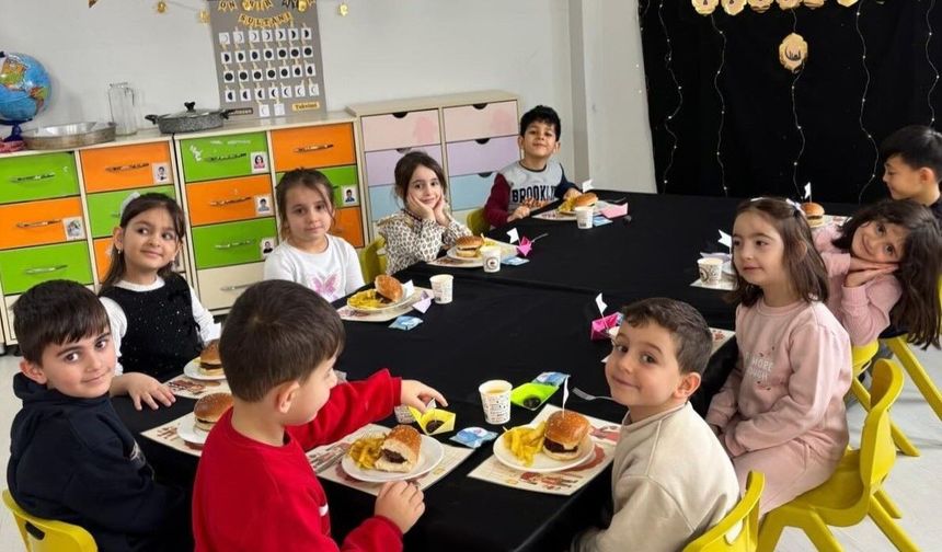 Aydıntepe'de anaokulu öğrencilerine tekne orucuyla Ramazan anlatıldı