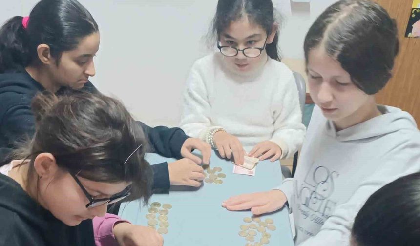 Özel öğrencilerden Gazze'ye umut köprüsü