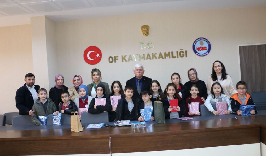 Of’ta "Akran Nezaketi" projesinin mimarı öğrencilerde kurum ziyaretleri