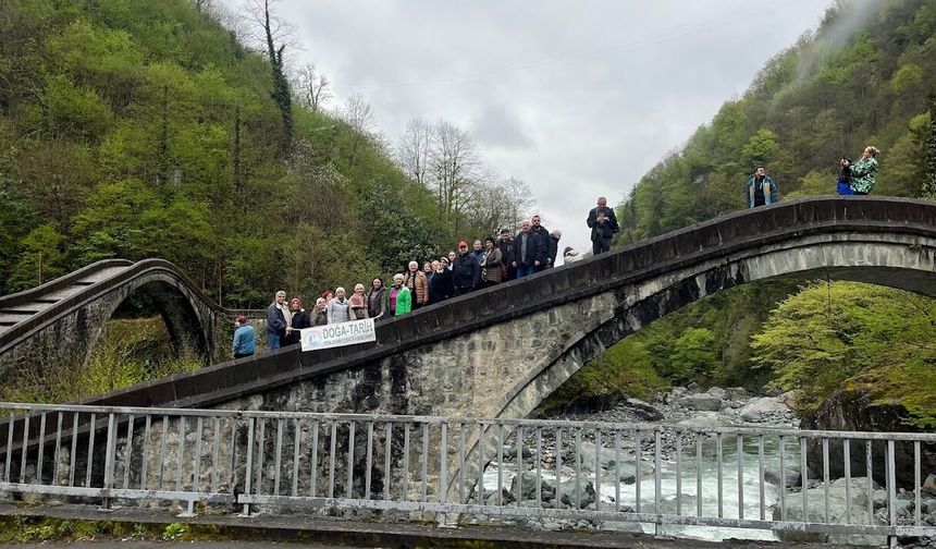 Arhavi’nin Saklı Hazineleri Gün Yüzüne Çıktı: Kamilet Vadisi Hayran Bıraktı