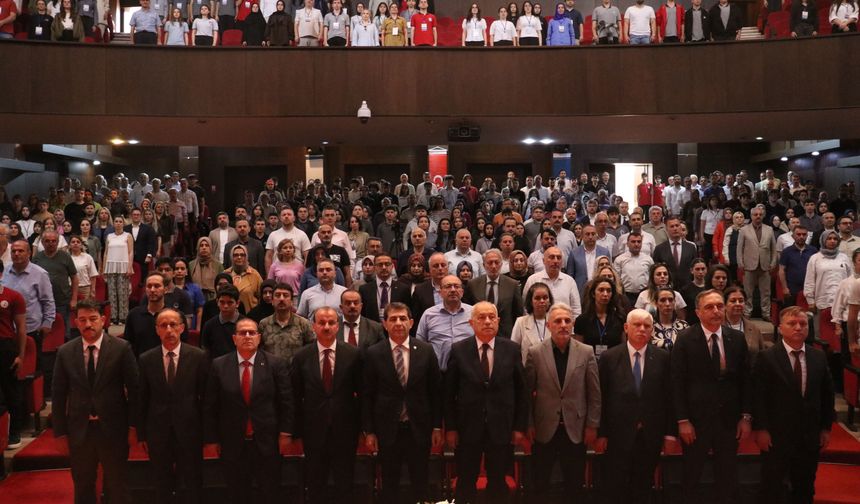 Trabzon'da 'Araştırmacı Gençler Kongresi' yapıldı