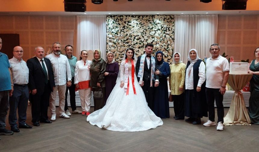 Arsin’de Kozoğlu Ve Kurt Ailelerinin En Mutlu Günü