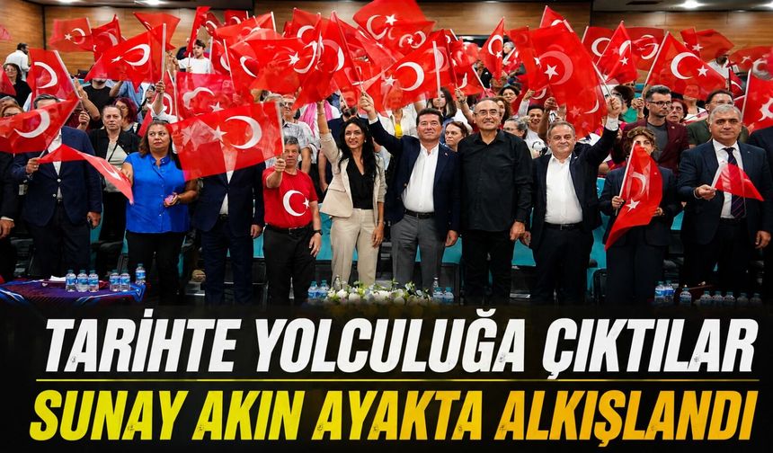 Sunay Akın Trabzon’da Zafere Giden Yolu Anlattı: Salonda Duygu Dolu Anlar