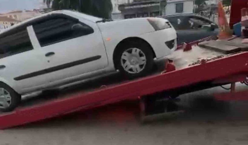 Karadeniz'de korsan taksi denetimi: 2 araca 200 bin lira ceza