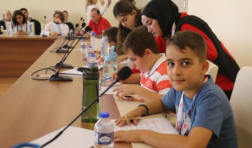 Gümüşhane Çocuk Üniversitesi’nde 3. dönem başladı: 20 çocuk 9 atölyede buluşuyor
