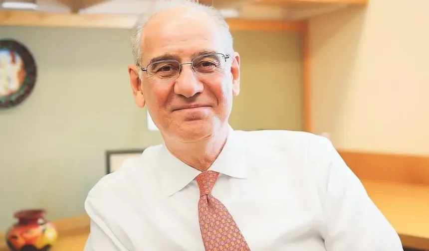 Harvard'da Bir İlk! Türk Profesör Rıfat Atun Dekan Oldu
