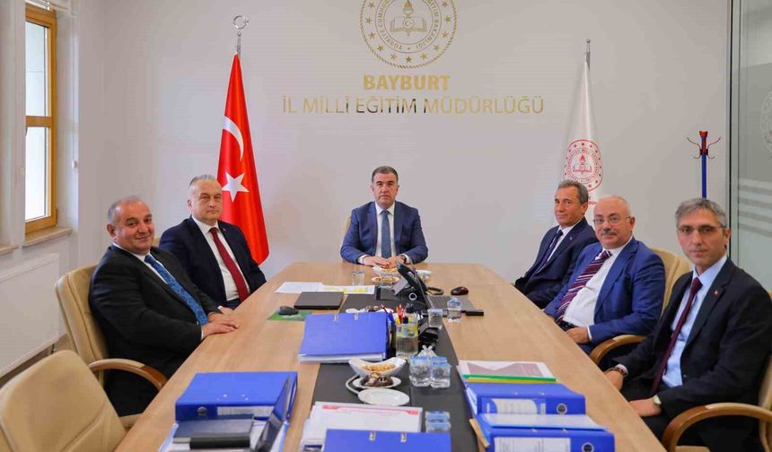 Bayburt'ta eğitim çalışmaları masaya yatırıldı