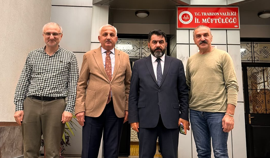 Trabzon İl Müftüsü İsmail Çiçek'e Önemli Ziyaret! Türk ve İslam Dünyası Konuşuldu