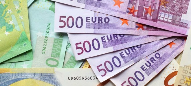 Euro Tahvil Getirilerindeki Gerilemenin Destegiyle Kritik Esikte Tutunmaya Calisiyor 1698133668