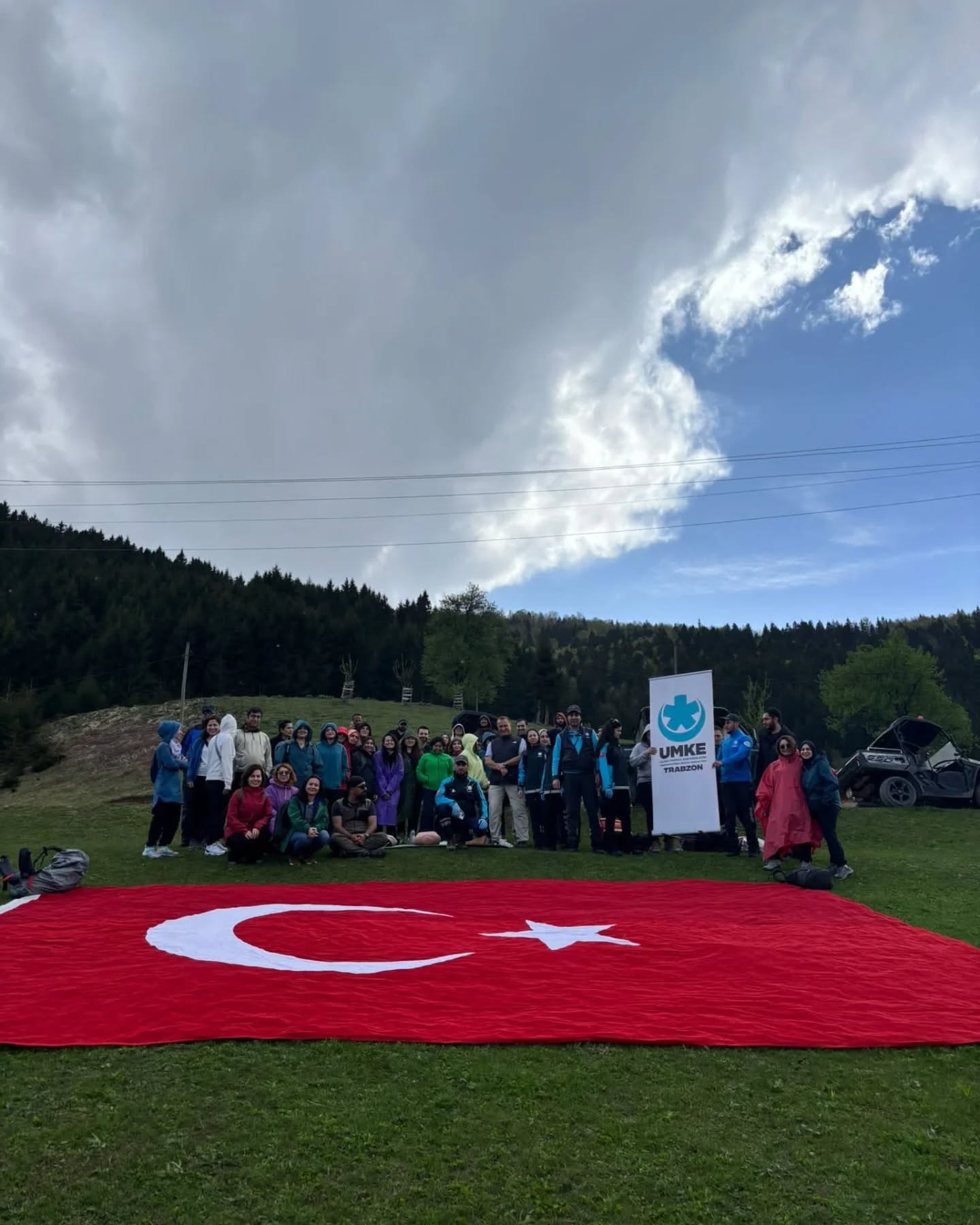 Aci̇l (2)