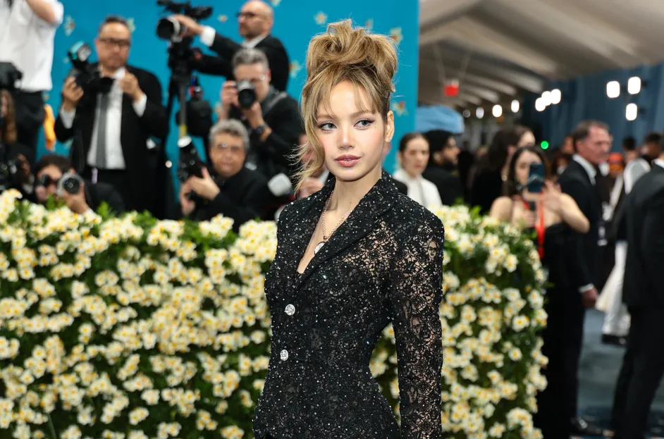 Lisa 01 Met Gala Carpet 2025 Billboard 1548