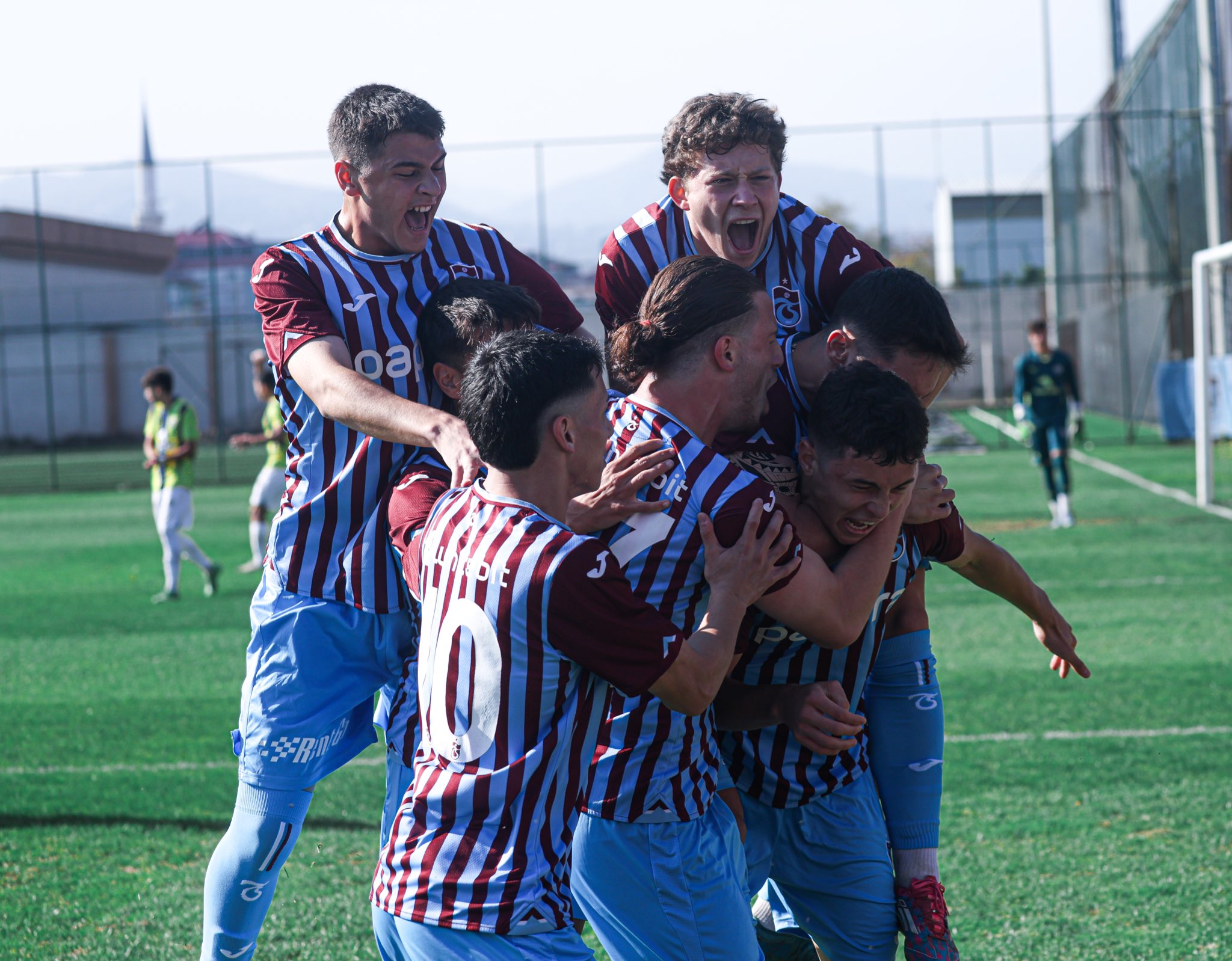Ts U19-11