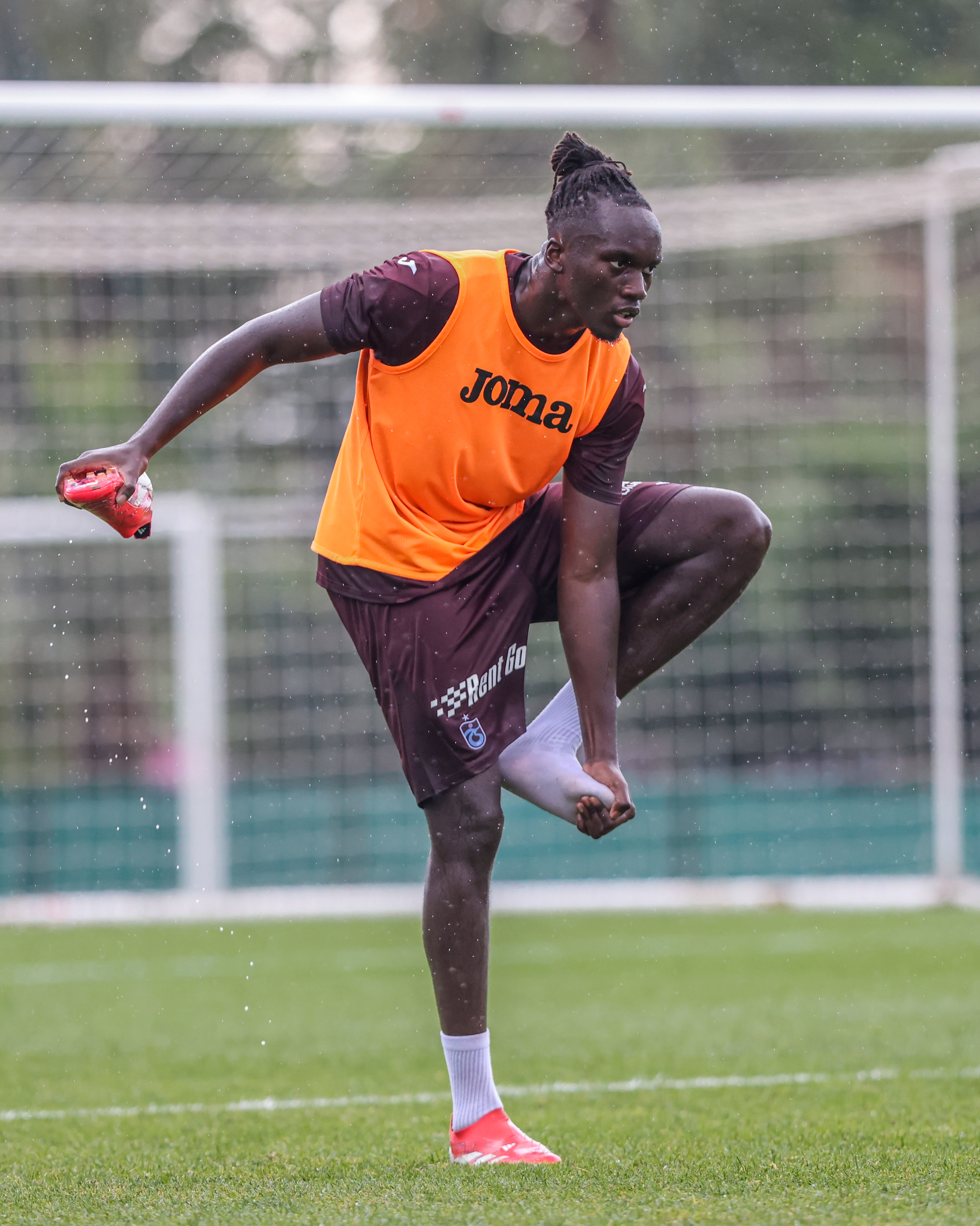 Mendy-40