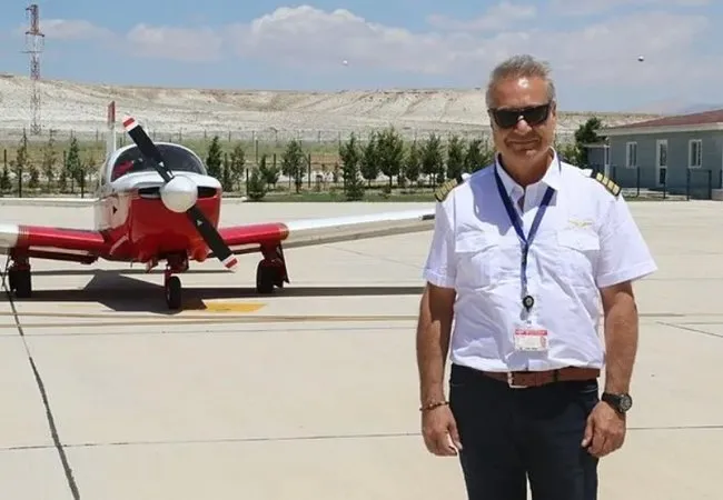 Pi̇lot (4)