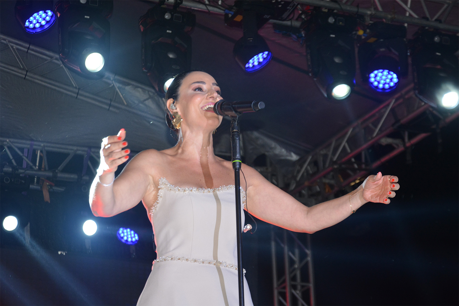 Sevcan Orhan 1