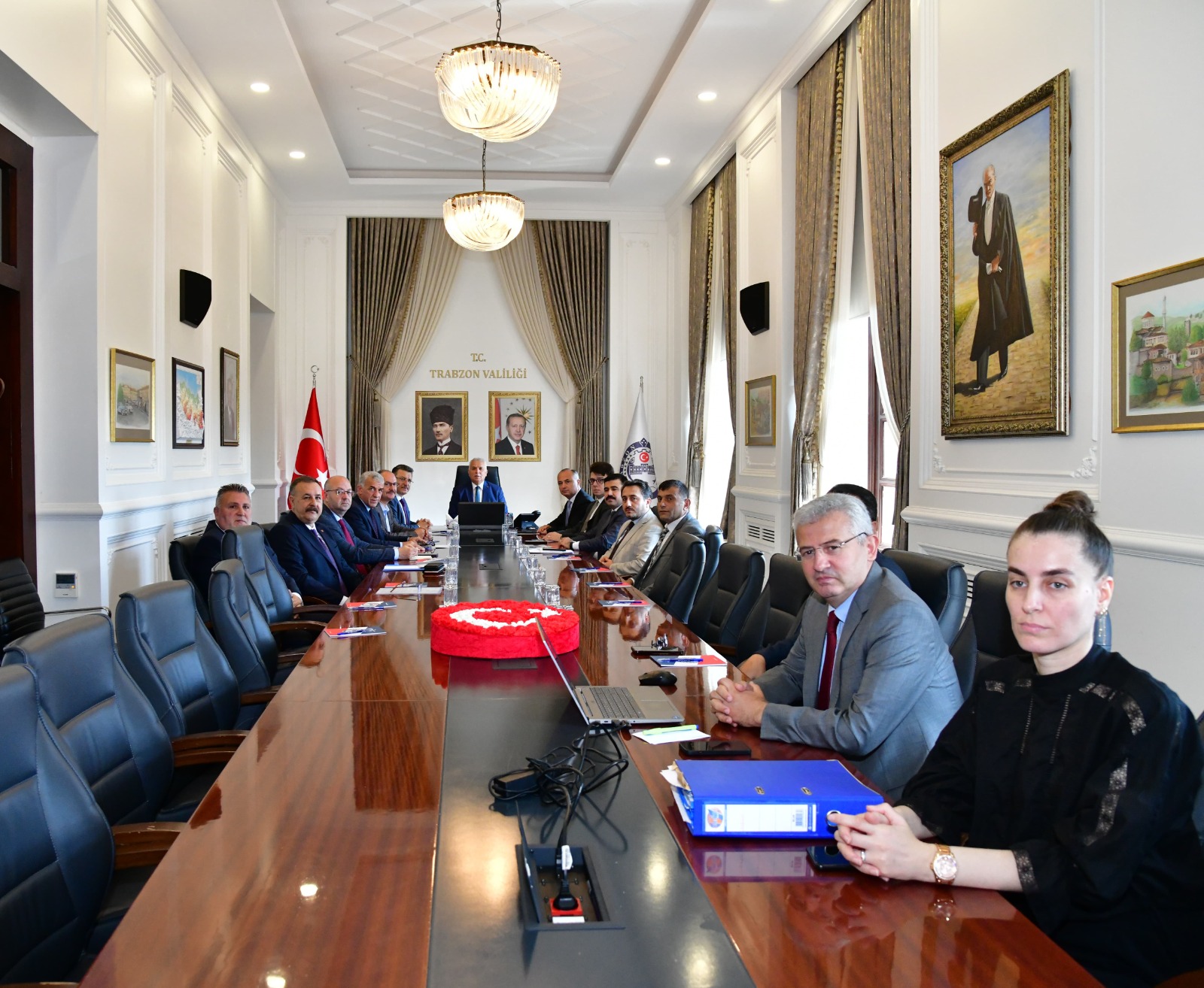 Trabzon Valisi Aziz Yıldırım (1)