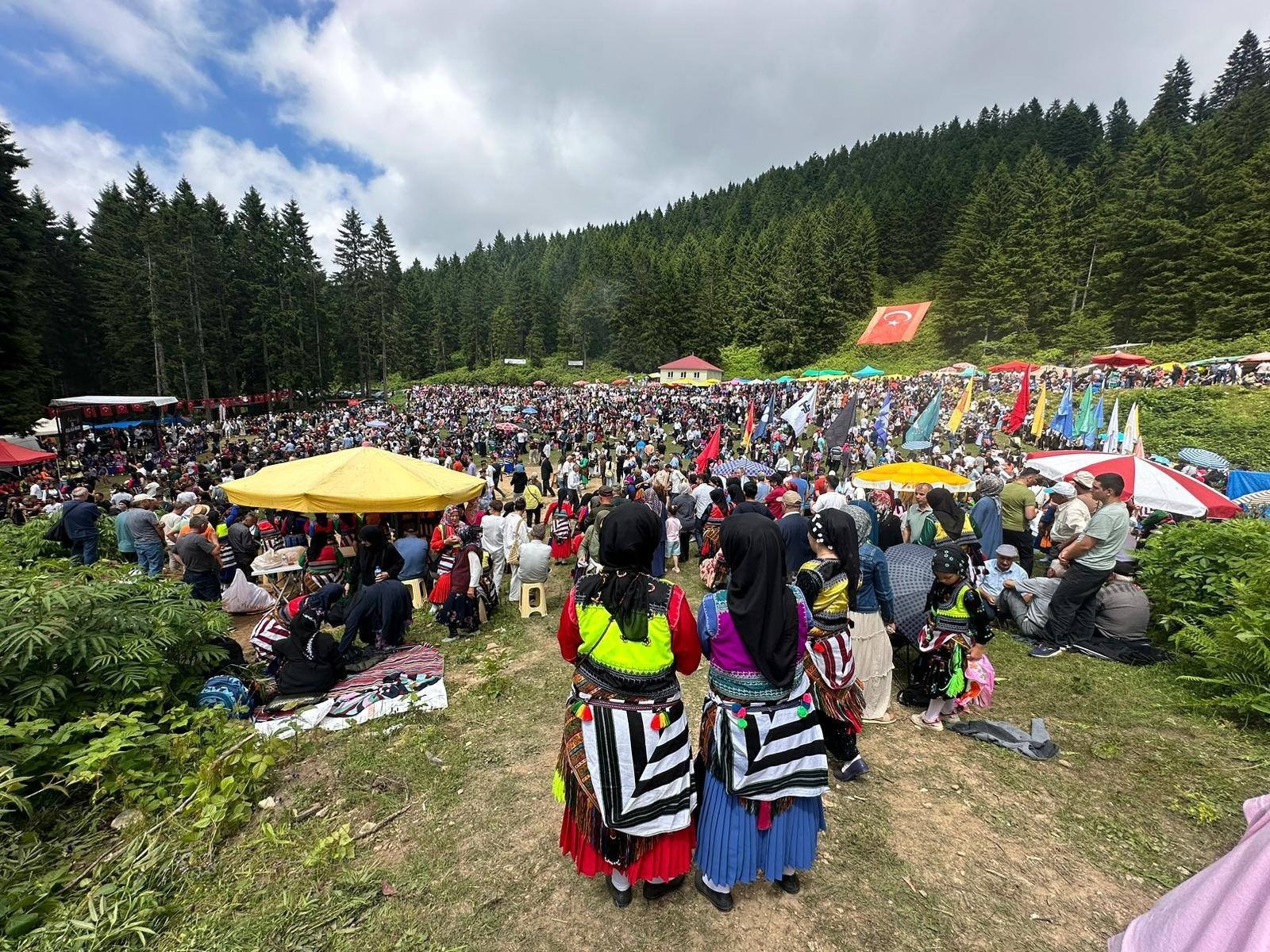 26. Göllüalan Yayla Şenliği Coşkuyla Gerçekleştirildi