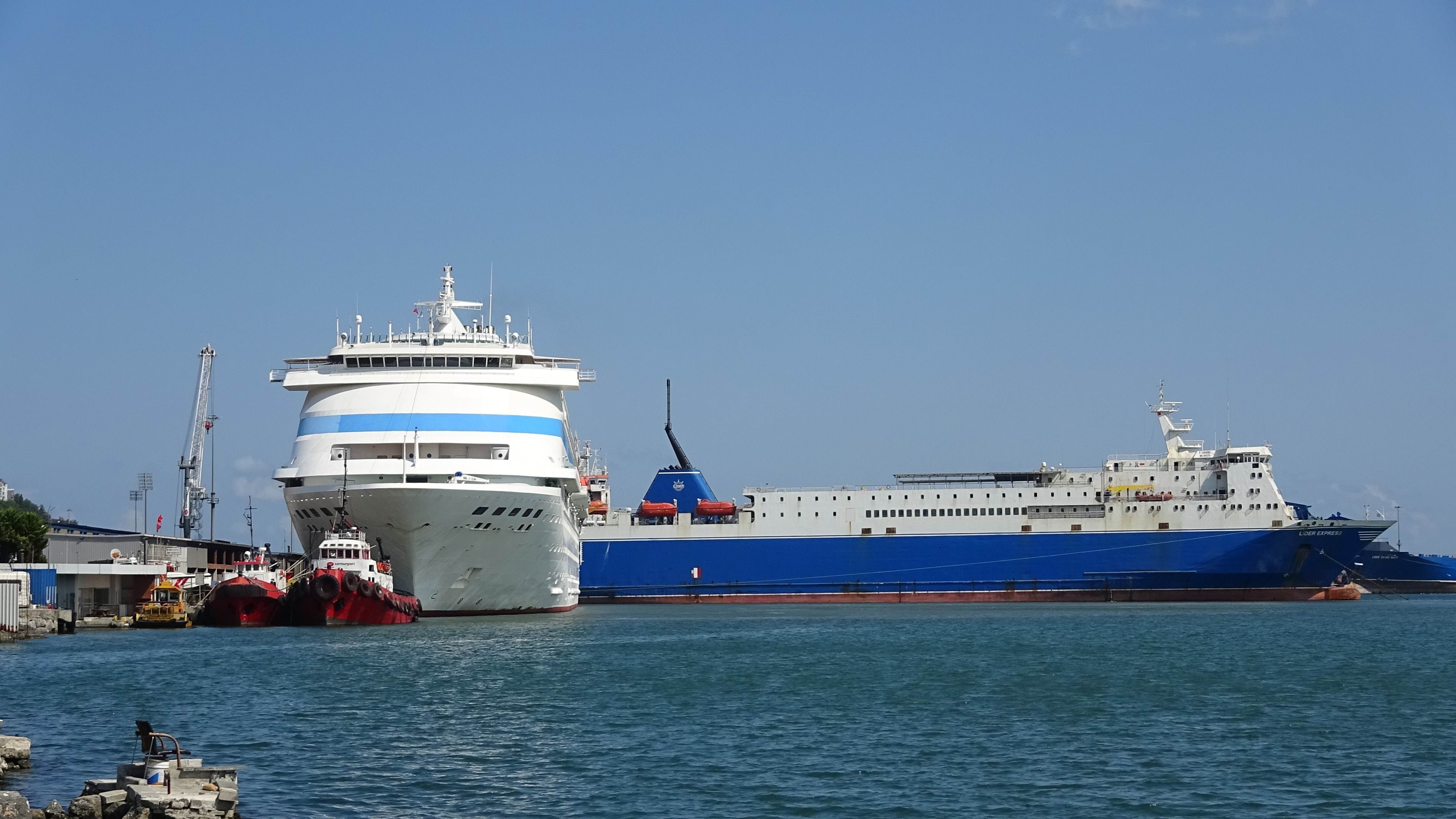 A W521847 06
