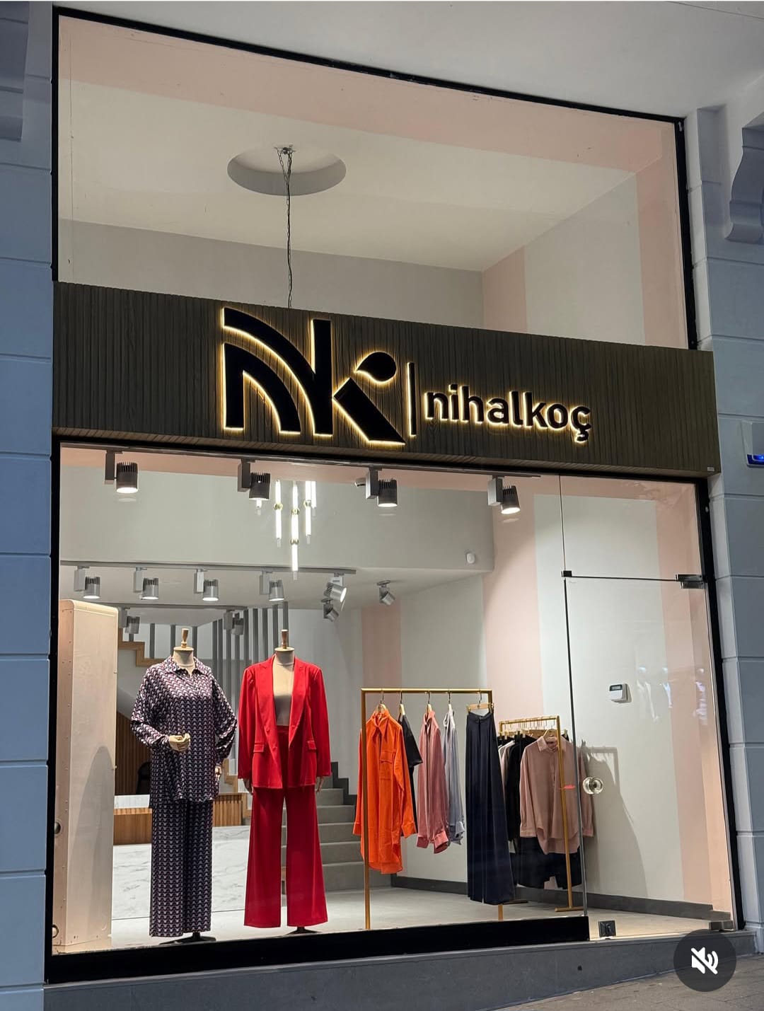 N İ H A L
