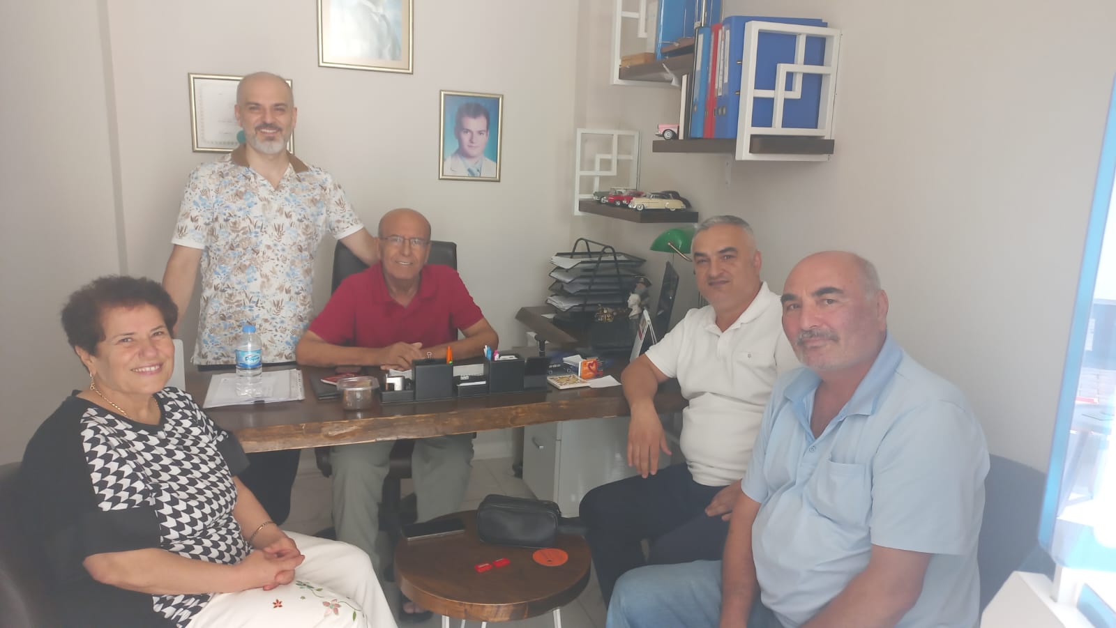 S E Ç K İ N