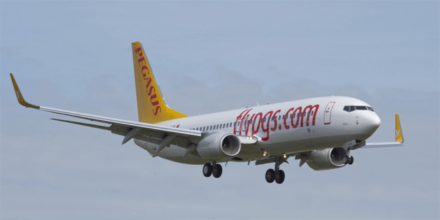 Pegasus ve AJet'ten Yolcu Dostu Adım: İç Hat Uçuşlarında Ücretsiz Su İkramı Başladı