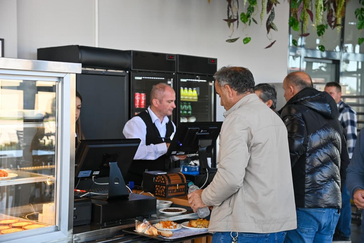 Esnaf Lokantası'na Trabzon'da Yoğun İlgi: 50 Bin Ziyaretçiye Yaklaştı