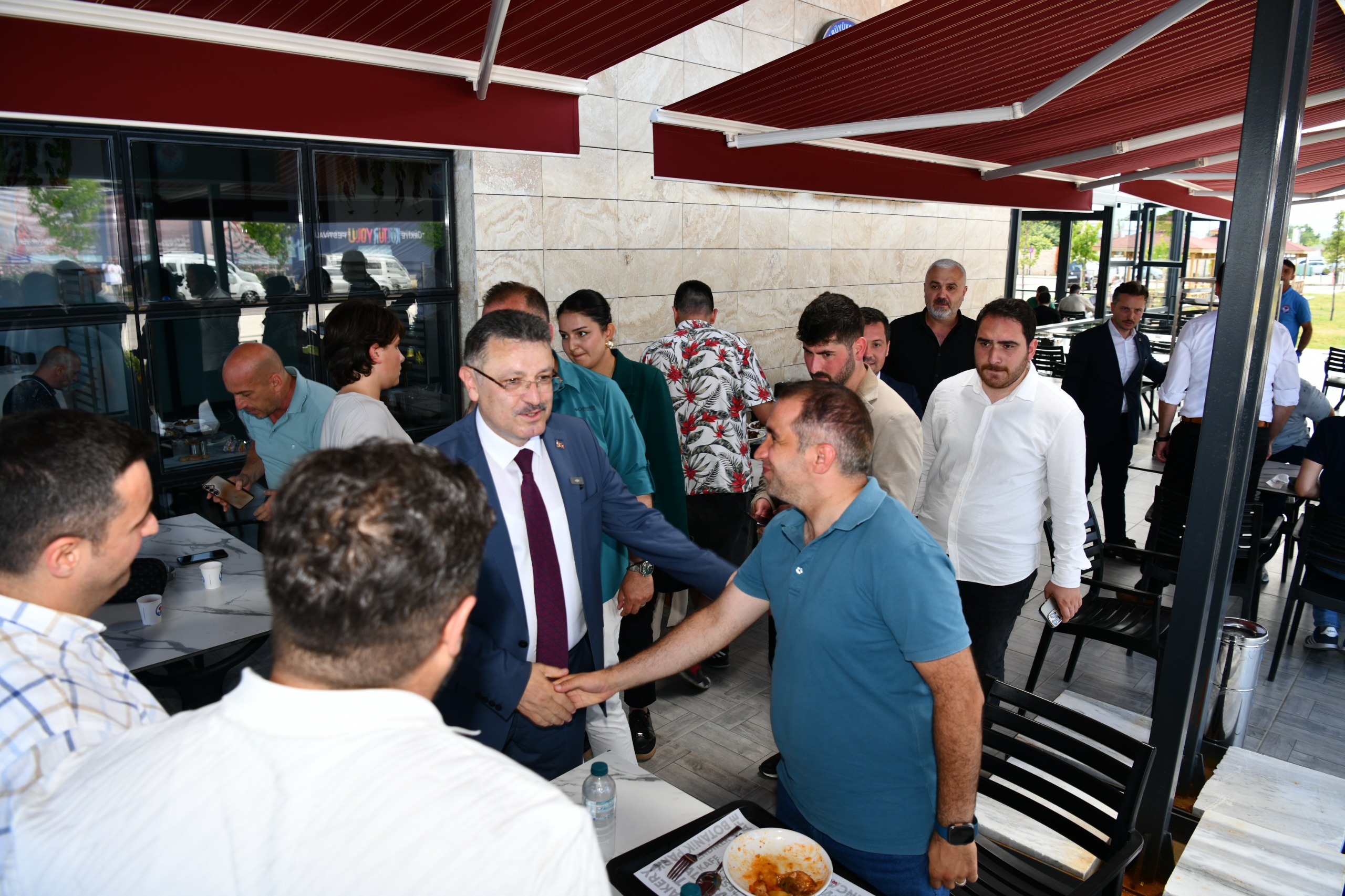 Esnaf Lokantası'na Trabzon'da Yoğun İlgi: 50 Bin Ziyaretçiye Yaklaştı